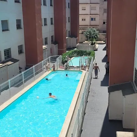 Milka Canada Con Piscina Appartamento *